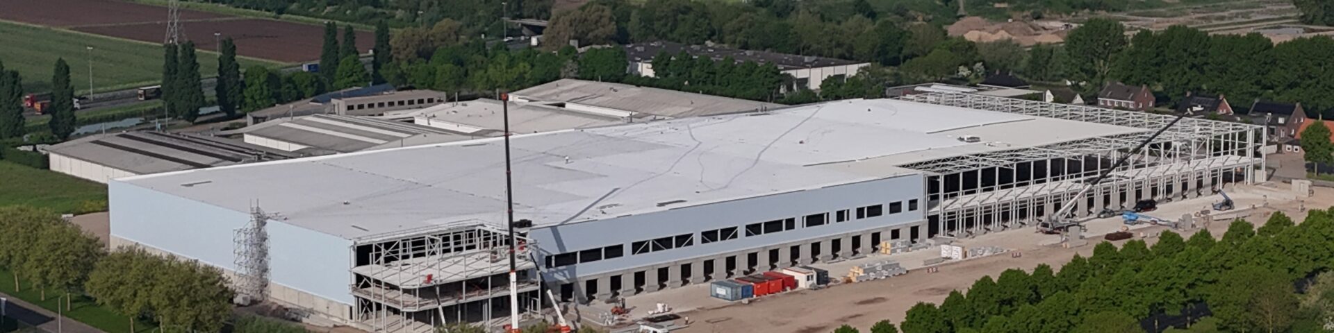 BREEAM Excellent warehouse in Beuningen vanuit de lucht